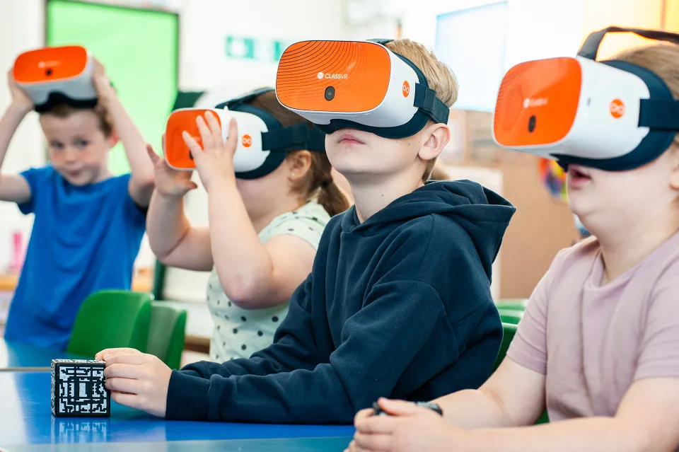 Better student Engagement with ClasVR